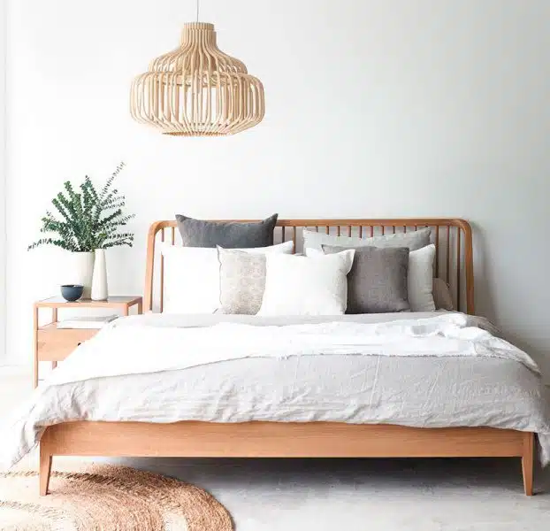 Ethnicraft - Cama de Casal - Oak Spindle 5 Ethnicraft - Cama de Casal - Oak Spindle - Image 5