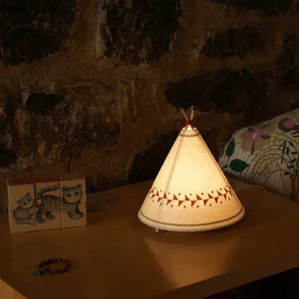 Buokids - Candeeiro de mesa - Tipi 6 Buokids - Candeeiro de mesa - Tipi