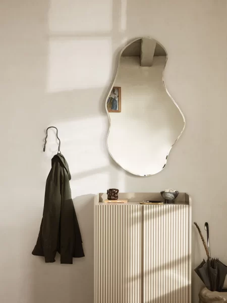 Ferm Living Conjunto de 2 cabides Curvature Black Brass