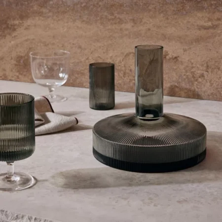 Ferm Living - Jarro de vinho Ripple - Smoked Grey