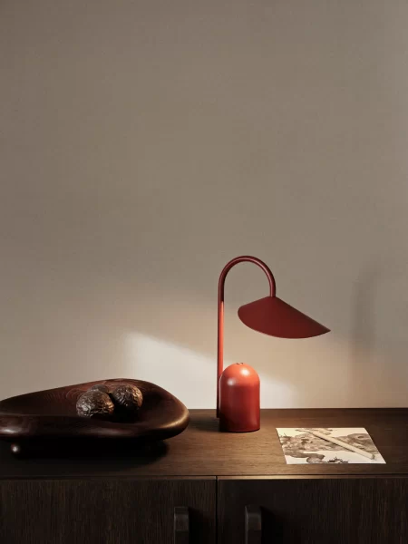 Ferm Living - Candeeiro de mesa portátil - Arum