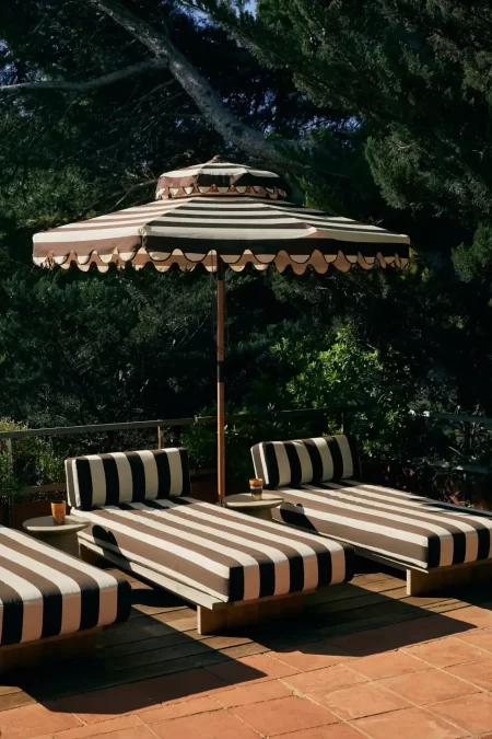 Guarda-sol Striped patio umbrella stracciatella da HKLIVING